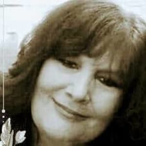 Meet your Posher, Michele